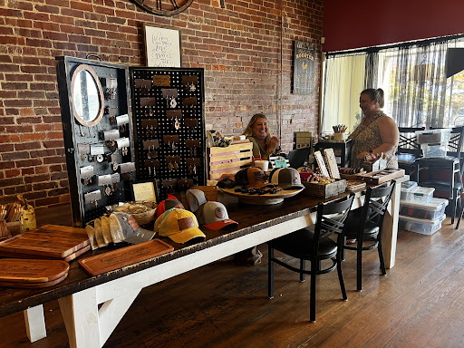 Local Joes - Albertville